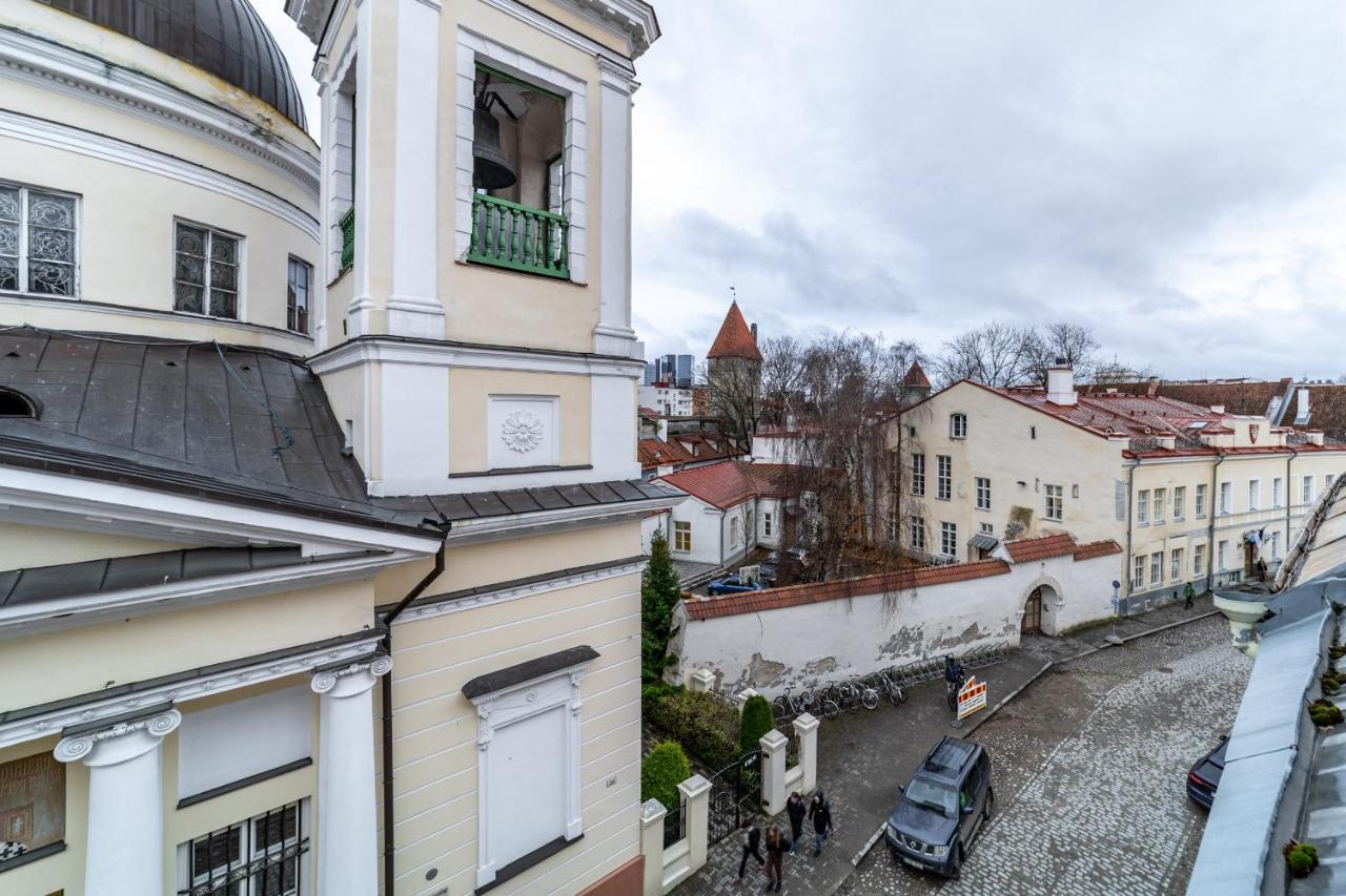 Roofs Of The Old Tallinn Guest House Exterior foto